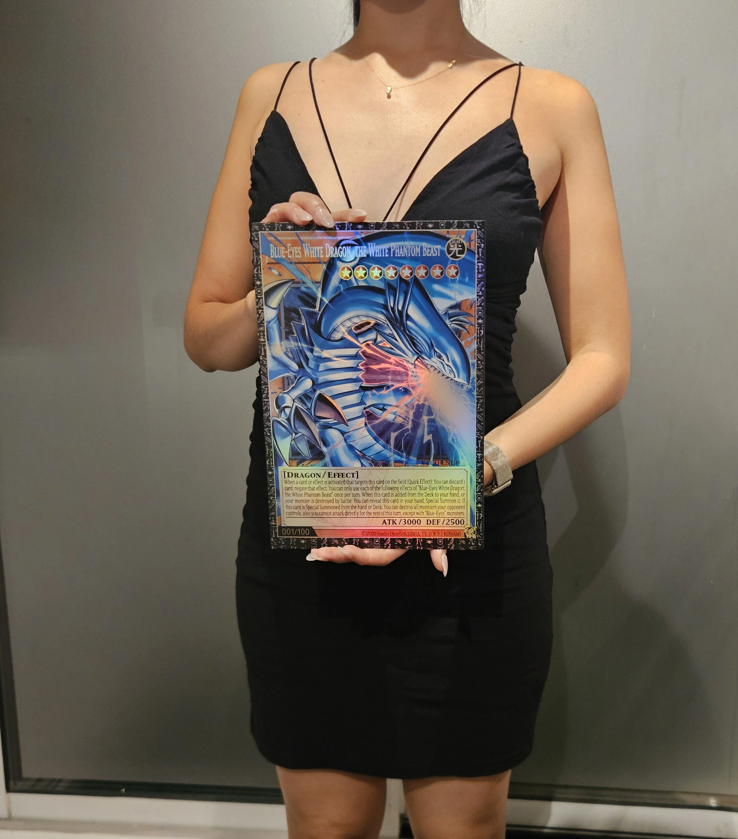 Blue-Eyes White Dragon the White Phantom Beast (JUMBO Oversized